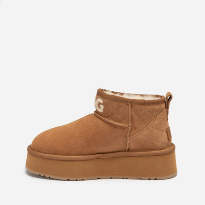 Ugg Classic Platform Knit Logo Matelassé Ultra Mini Boot
